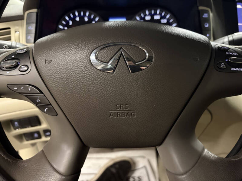 2012 Infiniti M37 x