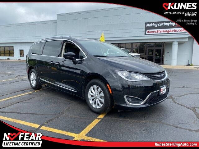 2019 Chrysler Pacifica Touring L