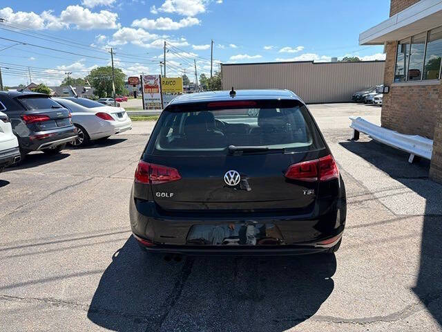 2015 Volkswagen Golf TSI SE