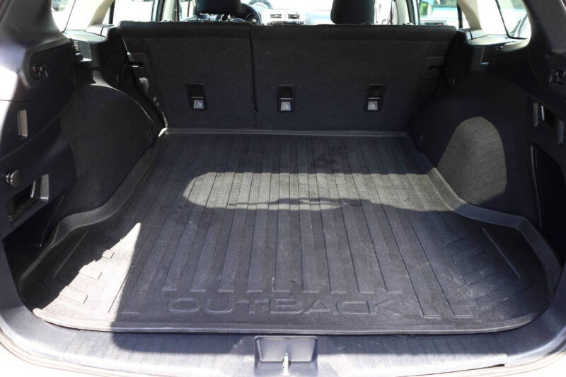 2018 Subaru Outback 2.5i Premium