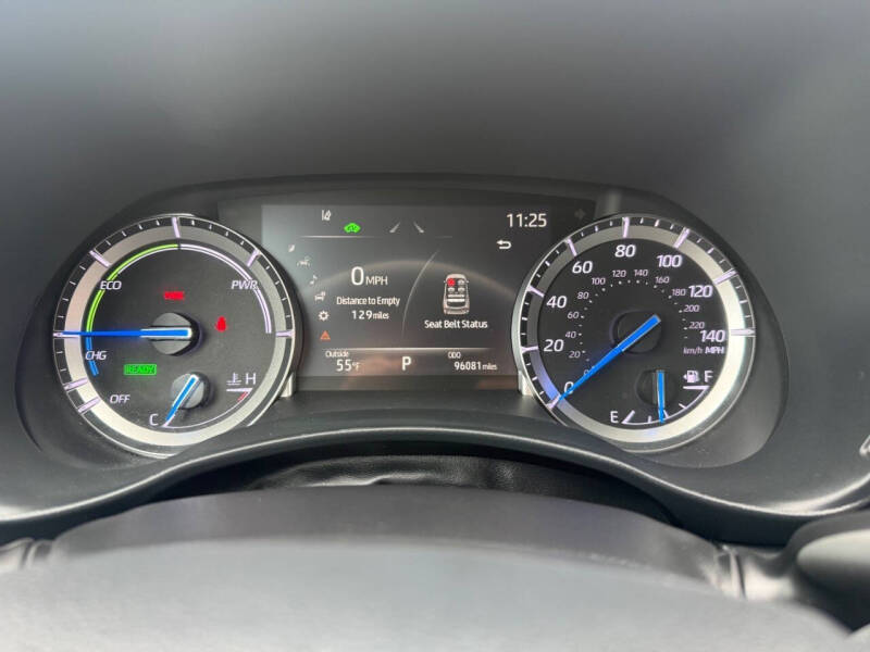 2022 Toyota Highlander Hybrid XLE