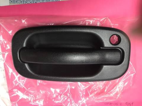  Chevrolet PASSENGER FRONT DOOR HANDLE for sale at Tyndall Motors - Clearance in Tyndall SD