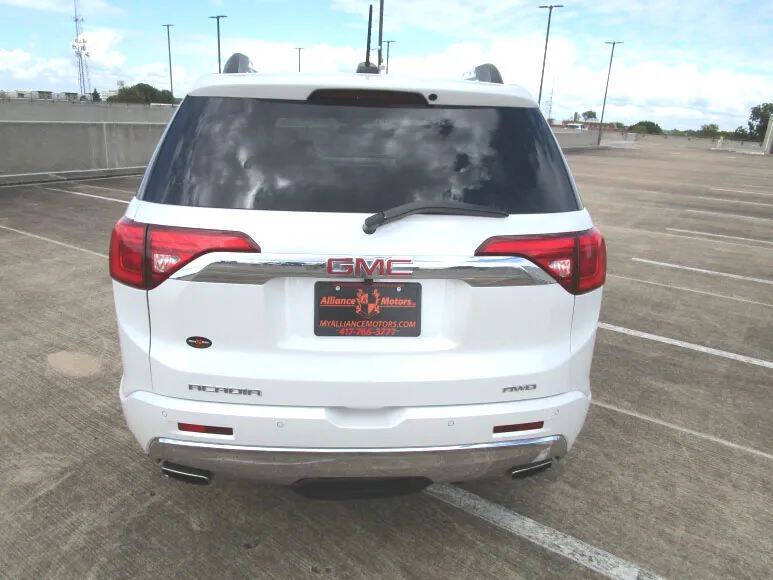 2018 GMC Acadia Denali