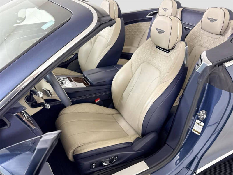 2020 Bentley Continental GTC V8