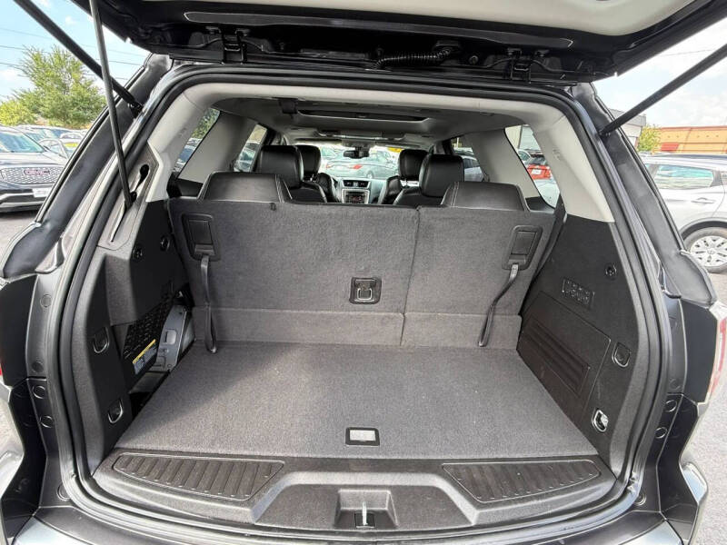 2015 GMC Acadia Denali