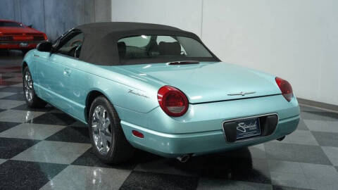 2002 Ford Thunderbird Deluxe