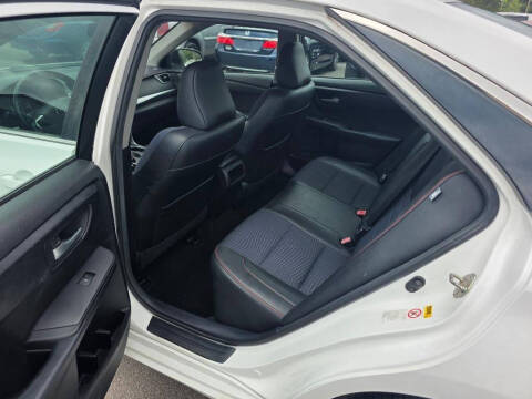 2015 Toyota Camry SE