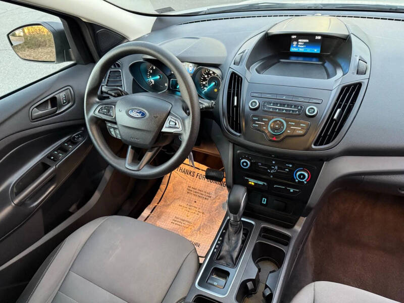 2019 Ford Escape S