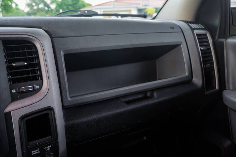 2016 RAM 1500 Tradesman