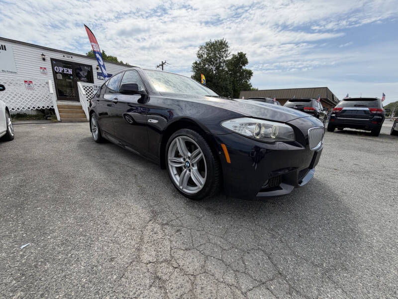 2012 BMW 5 Series 550i