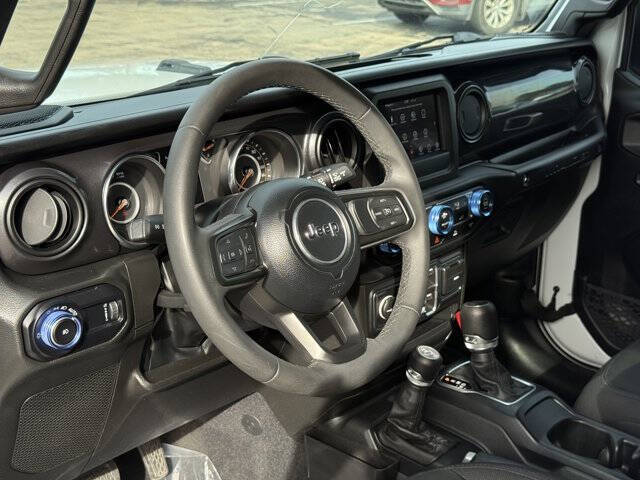 2023 Jeep Wrangler Sport Altitude