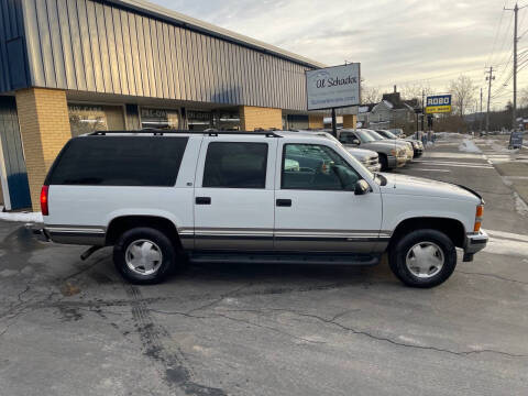 1999 Chevrolet Suburban K1500 LS