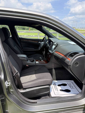 2012 Chrysler 300