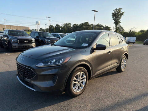 2020 Ford Escape SE