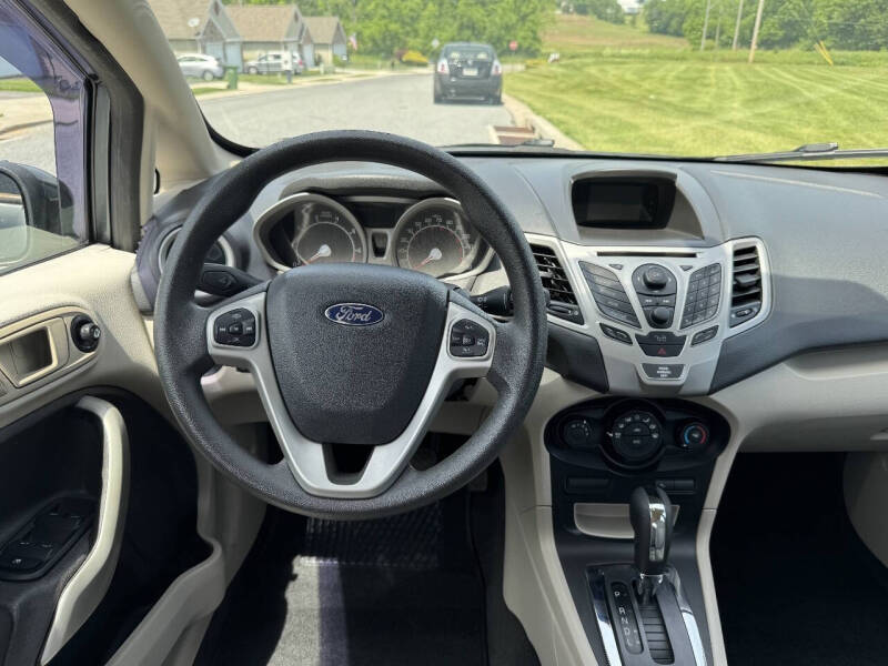 2011 Ford Fiesta SE