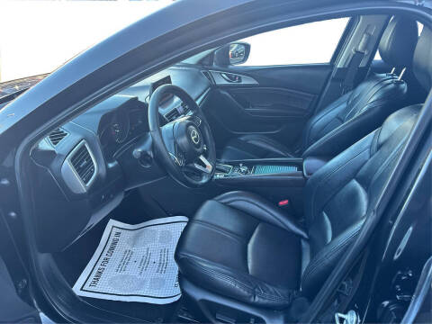 2017 Mazda MAZDA3 Touring