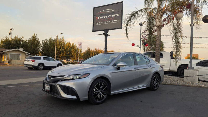 2024 Toyota Camry SE