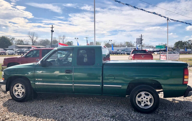 1999 Chevrolet Silverado 1500 for sale at KEATING MOTORS LLC in Sour Lake TX