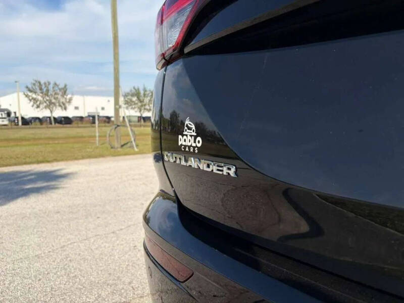 2024 Mitsubishi Outlander