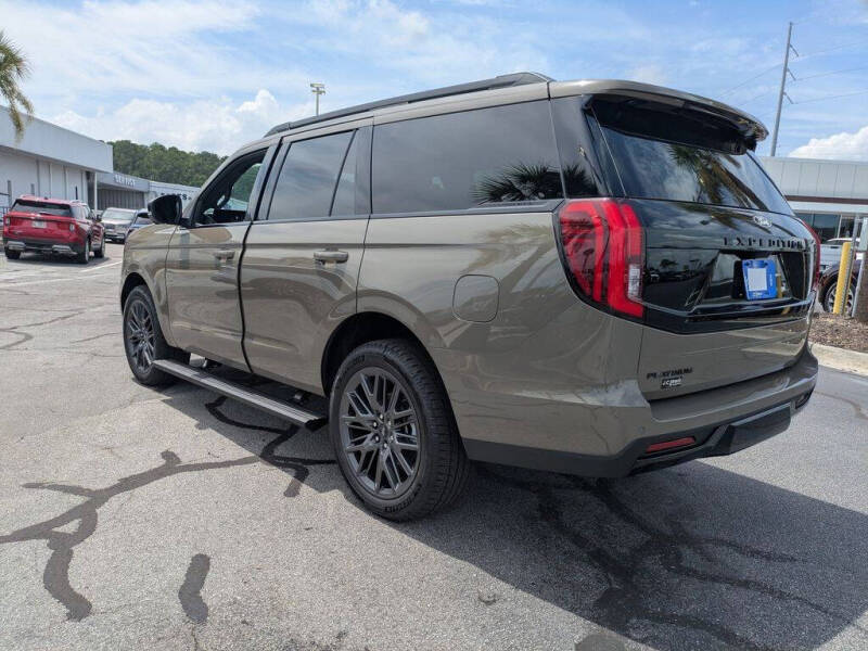2027 Ford Expedition Platinum