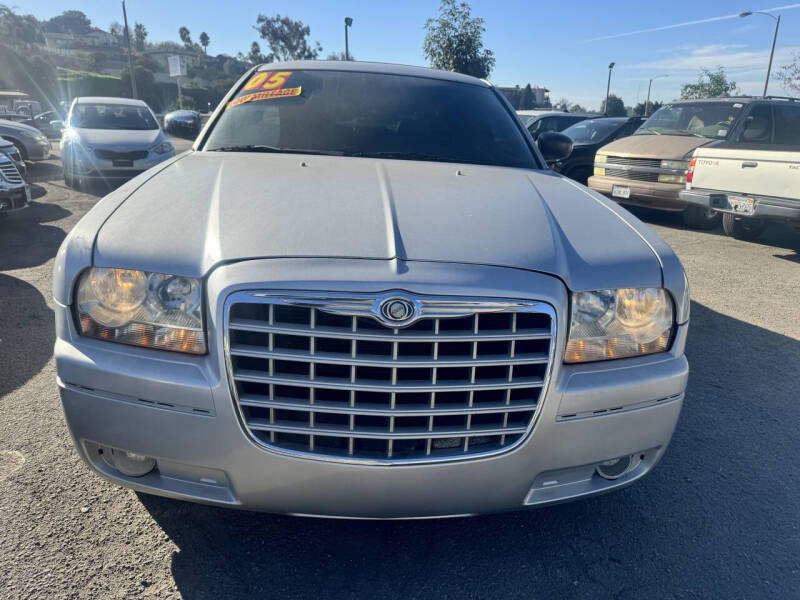 2005 Chrysler 300 Touring