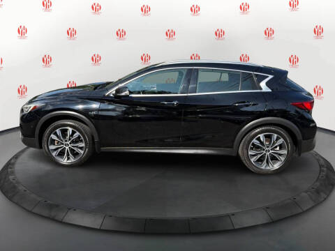 2018 Infiniti QX30 Essential