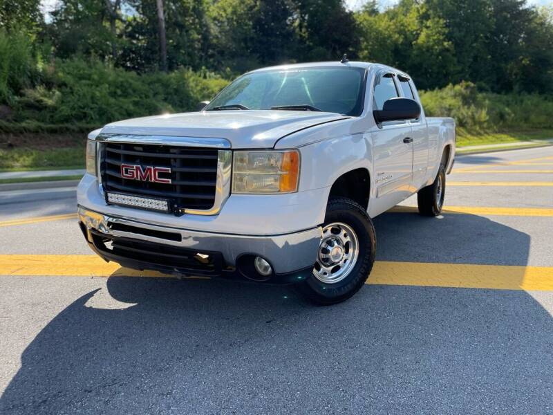 2008 GMC Sierra 2500HD for sale at Global Imports Auto Sales in Buford GA