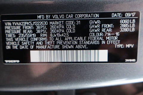 2018 Volvo XC90 T6 Momentum