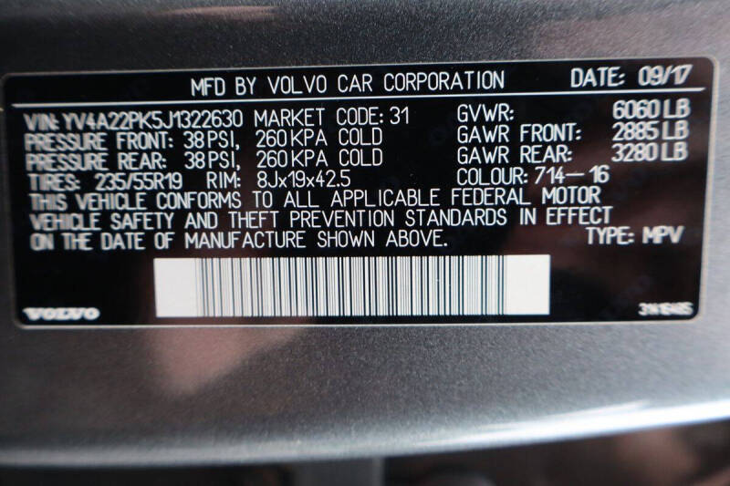 2018 Volvo XC90 T6 Momentum