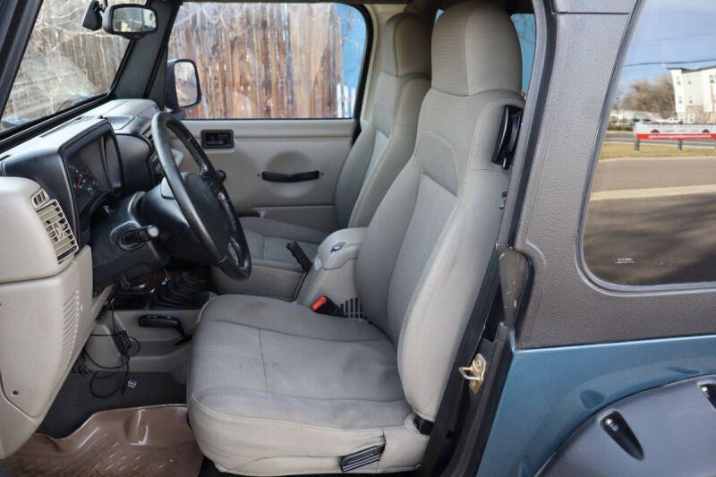 2004 Jeep Wrangler Sahara