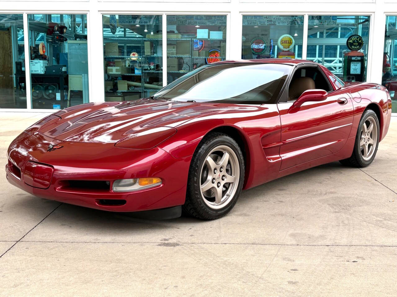 2004 Chevrolet Corvette 12