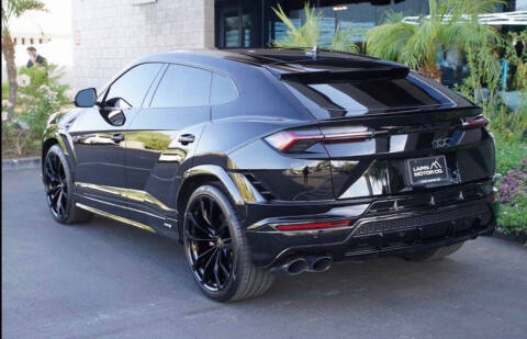 2024 Lamborghini Urus S