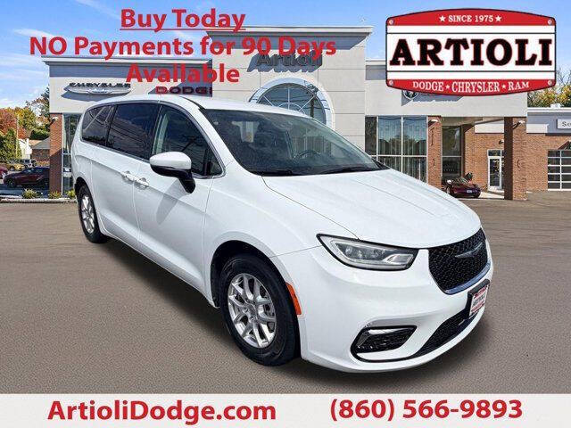 2023 Chrysler Pacifica Touring L