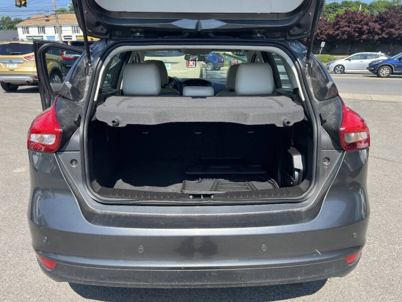 2018 Ford Focus Titanium