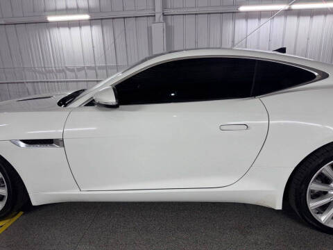2017 Jaguar F-TYPE Premium