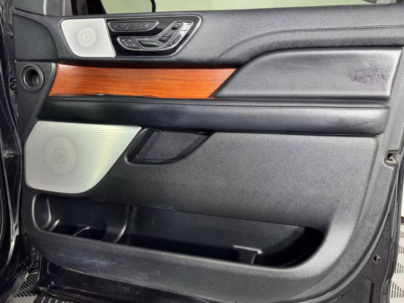 2020 Lincoln Navigator L Reserve