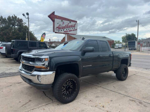 2018 Chevrolet Silverado 1500 for sale at Southwest Car Sales in Oklahoma City OK