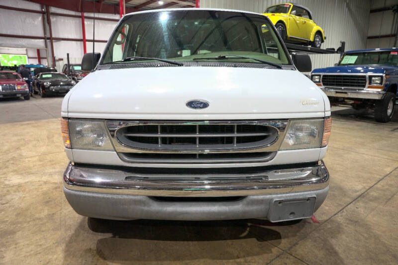 2002 Ford E-Series E-150