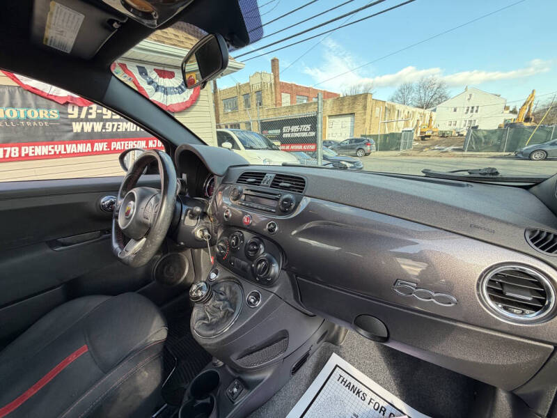 2015 FIAT 500 Abarth