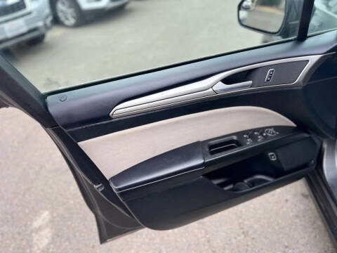 2017 Ford Fusion Hybrid S