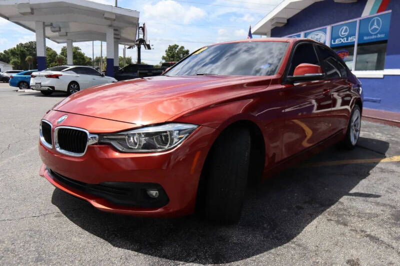2018 BMW 3 Series 320i