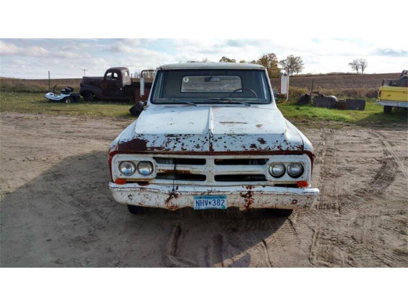 1967 GMC half ton long bed pickup
