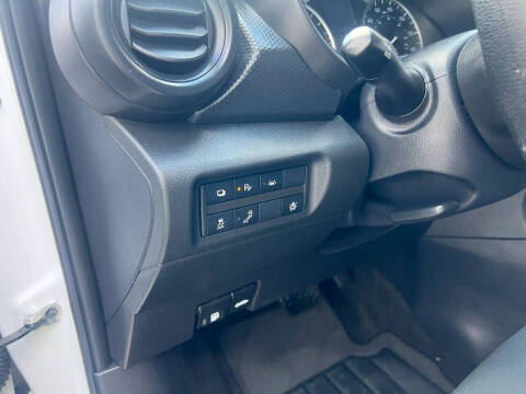 2023 Nissan Kicks S
