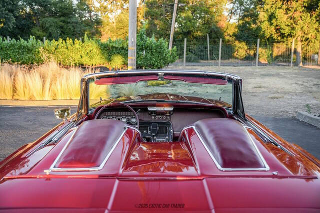 1966 Ford Thunderbird