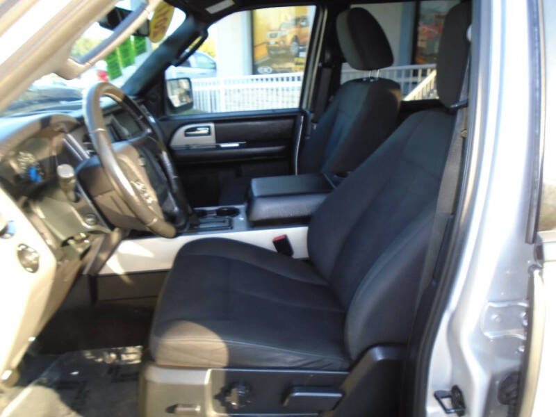 2017 Ford Expedition XLT