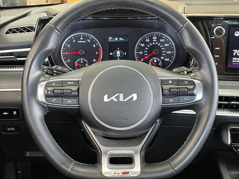 2022 Kia K5
