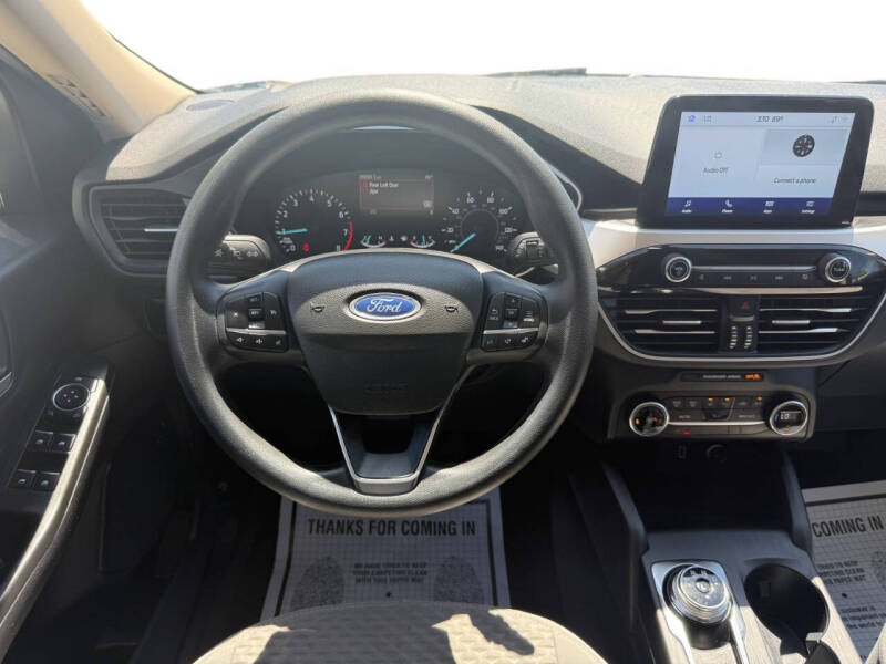 2020 Ford Escape SE