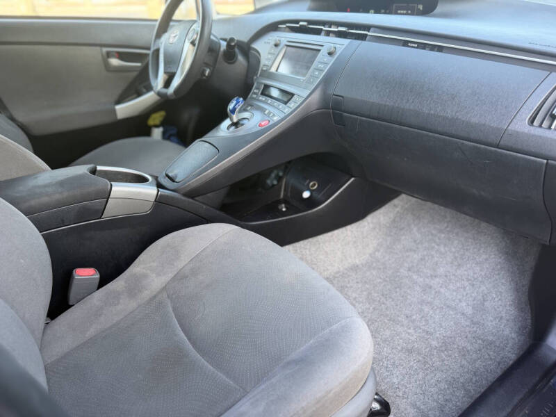 2015 Toyota Prius Two