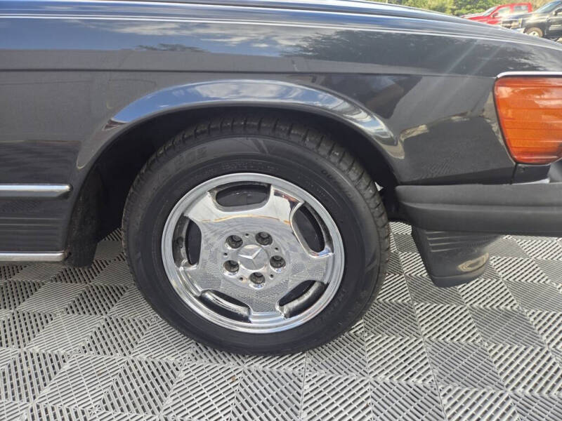 1987 Mercedes-Benz 560-Class 560 SL