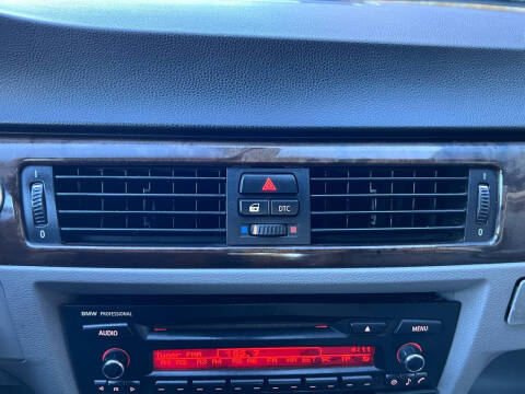 2011 BMW 3 Series 335i